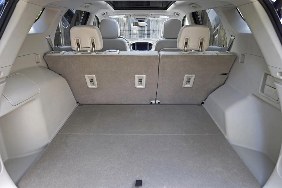 Багажник GMC Terrain 2017 года  (фото 16 из 18)